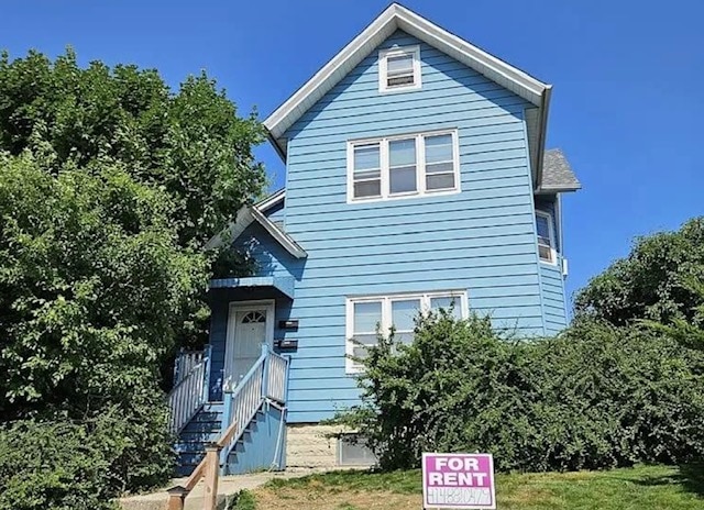 1668 N Van Buren St, Unit Lower unit