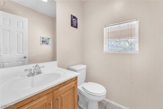 2526 Begonia Valley Ave in Henderson, NV - Building Photo - Building Photo
