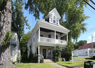 1557 State St in Schenectady, NY - Building Photo - Building Photo