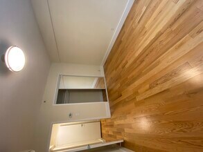 1440 Beacon St in Brookline, MA - Foto de edificio - Building Photo