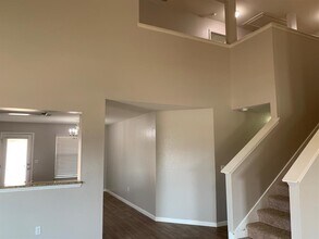 384 Discovery in Kyle, TX - Building Photo - Building Photo