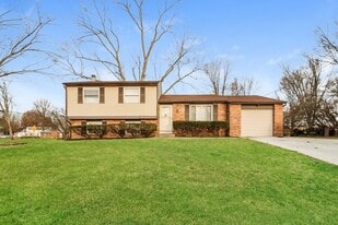 4507 Tealtown Rd in Batavia, OH - Building Photo