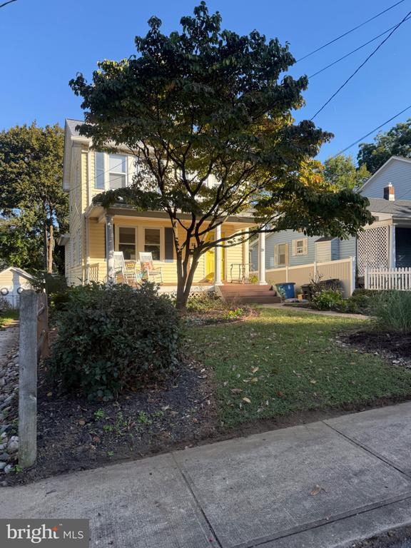 property at 20 Locust Ave