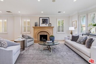 1471 S Crest Dr in Los Angeles, CA - Building Photo - Building Photo