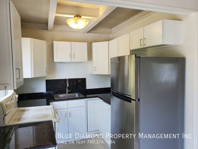 property at 1435 Hygeia Ave