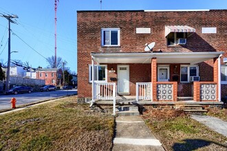 2052 Druid Park Dr in Baltimore, MD - Building Photo - Building Photo