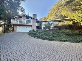 13481 Chalet Clotilde Dr in Saratoga, CA - Building Photo