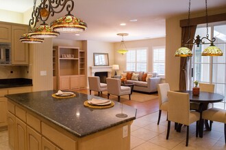 2537 Deauville Cir in Clovis, CA - Building Photo - Building Photo