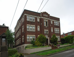 411 63rd St in Seattle, WA - Building Photo - Building Photo