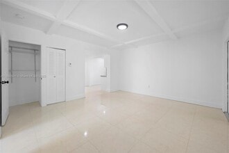 9312 NW 3rd Ave in Miami Shores, FL - Building Photo - Building Photo