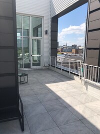 9 E Mt Royal Ave photo'