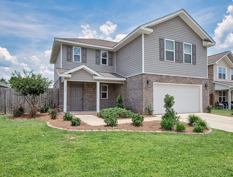 718 Widgeon Wy in Crestview, FL - Foto de edificio