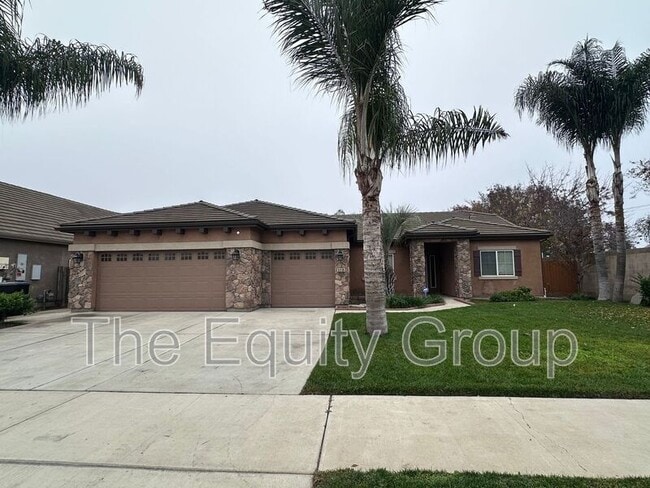 property at 5235 W Nellis Ct