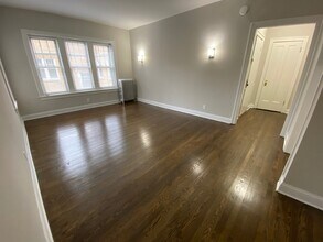 734 Reba Pl in Evanston, IL - Building Photo - Building Photo