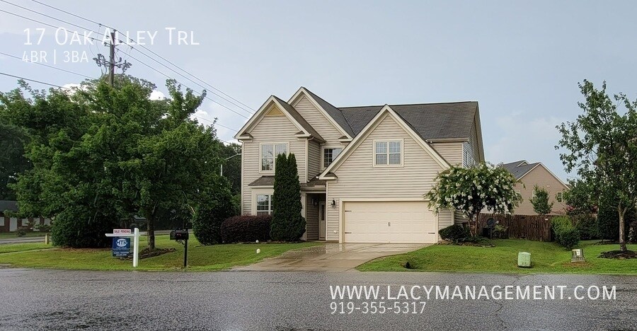 17 Oak Alley Trail in Clayton, NC - Building Photo