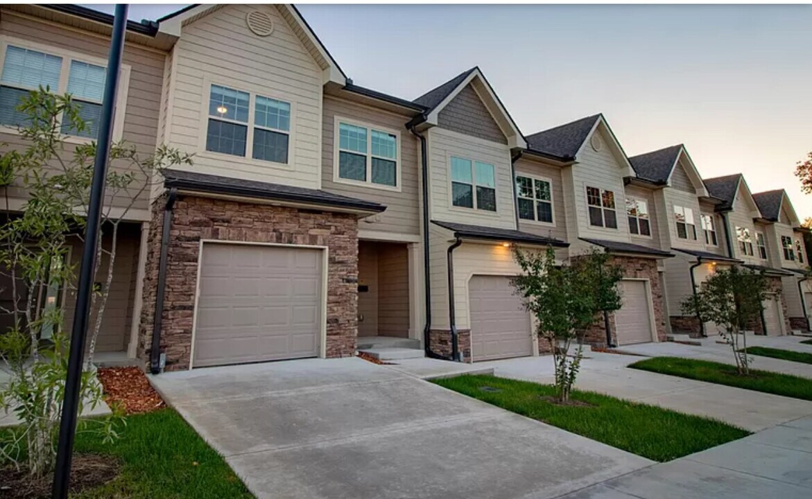 230 Signature Pl in Lebanon, TN - Building Photo