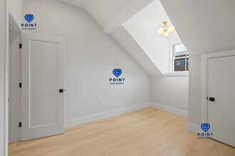 22 Paris St, Unit #3 in Boston, MA - Foto de edificio - Building Photo