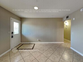 3429 W Charter Oak Rd in Phoenix, AZ - Building Photo - Building Photo