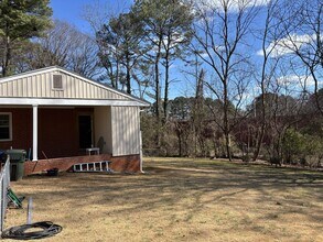 1012 Powell Dr in Raleigh, NC - Building Photo - Building Photo