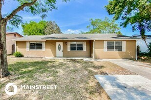 6425 Pueblo Ave in New Port Richey, FL - Building Photo