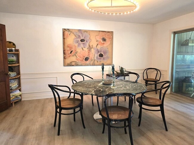 6 Summer Hill Rd in Westport, CT - Building Photo - Building Photo