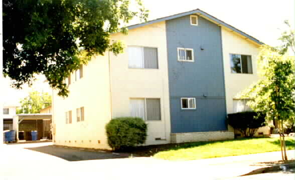 644 Kodiak Ct in Sunnyvale, CA - Foto de edificio - Building Photo