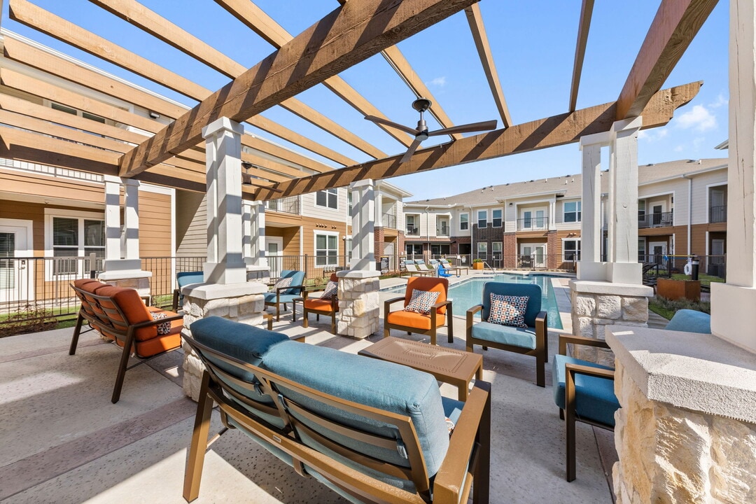 Parmore Plano in Plano, TX - Foto de edificio