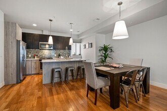1821 Irving St in Denver, CO - Building Photo - Building Photo