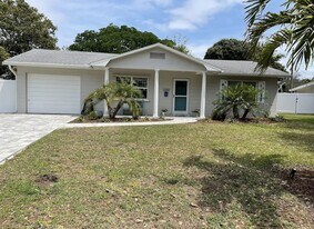 3395 52nd Way N in St. Petersburg, FL - Building Photo