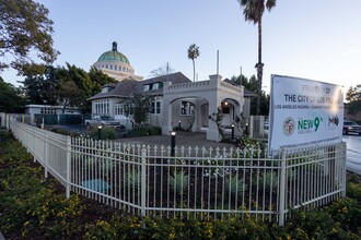 Casa de Rosas Campus in Los Angeles, CA - Building Photo - Building Photo