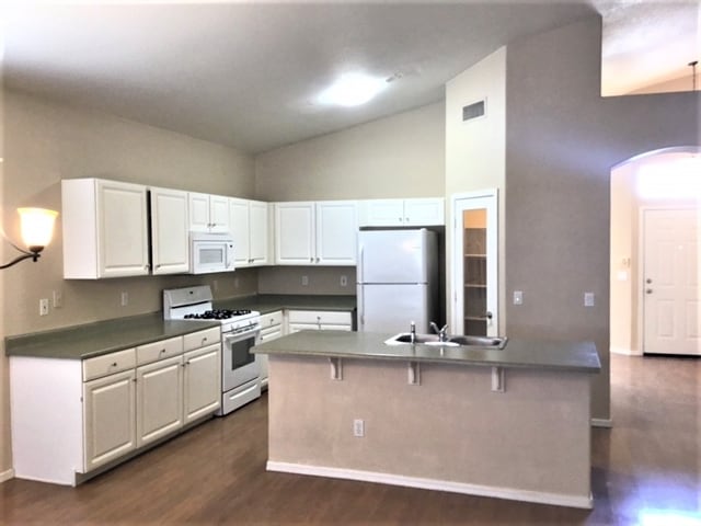 7004 S 34th Ln in Phoenix, AZ - Building Photo - Building Photo