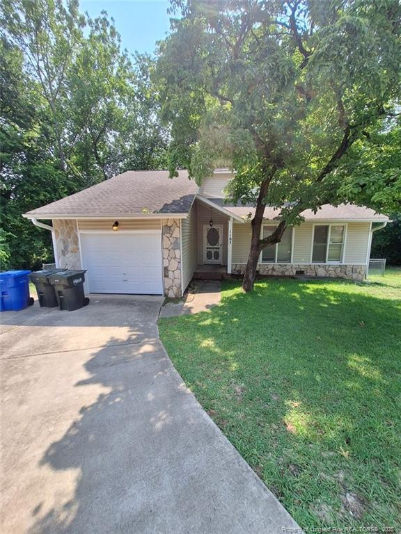 property at 1103 Lake Mont Ct