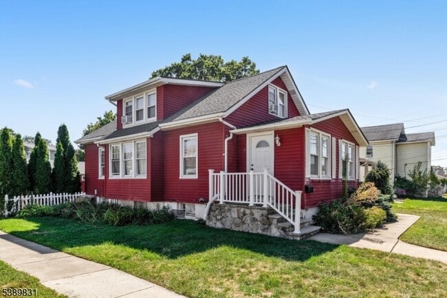 property at 317 Hawthorne Ave