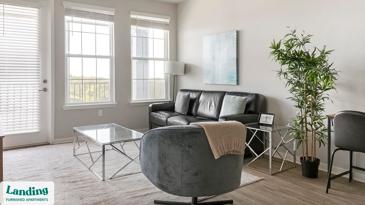 4902 Cosmos Cir in Wimauma, FL - Foto de edificio