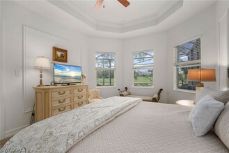 6476 Caldecott Dr in Naples, FL - Building Photo - Building Photo