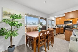 615 Fredricks Ave in Oceanside, CA - Building Photo - Building Photo