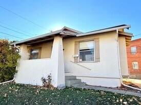 617 E 5th St in Casper, WY - Building Photo