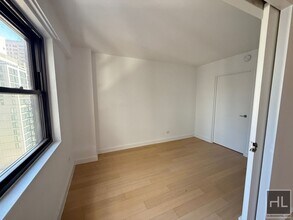 East 39th Street in New York, NY - Building Photo - Building Photo
