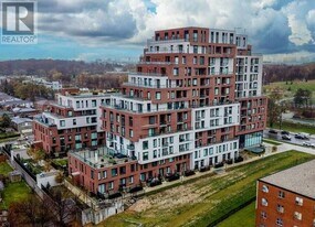 3100 Keele St in Toronto, ON - Building Photo