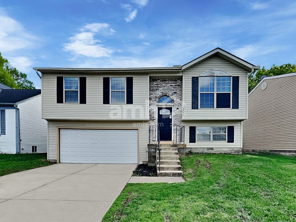 3501 Rocky Rd in Columbus, OH - Building Photo