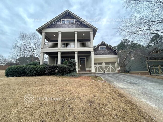 property at 2350 Bouldercliff Way SE