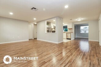 3040 Brompton Dr in Holiday, FL - Building Photo - Building Photo