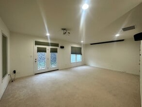 11419 Hayloft Ln in Glen Allen, VA - Building Photo - Building Photo