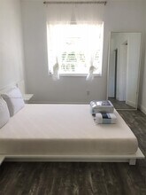 901 Euclid Ave in Miami Beach, FL - Building Photo - Building Photo