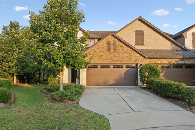 property at 46 Heirloom Garden Pl