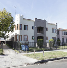 157 S Berendo St in Los Angeles, CA - Building Photo - Building Photo