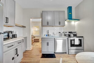 273 Richmond Ave in Buffalo, NY - Building Photo