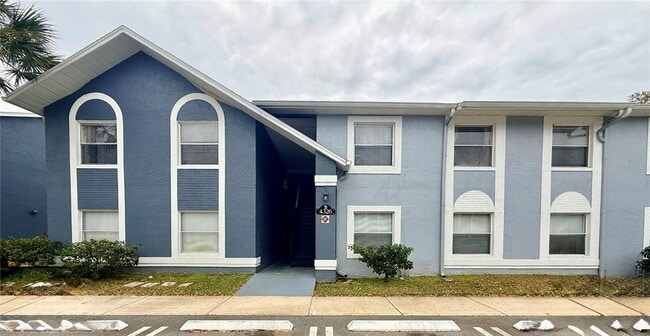 property at 4326 Pershing Pointe Pl