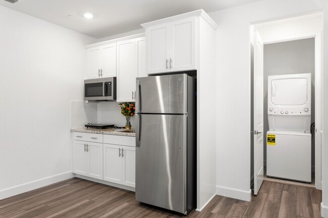 6169 Oberlander Dr in Roseville, CA - Building Photo - Building Photo