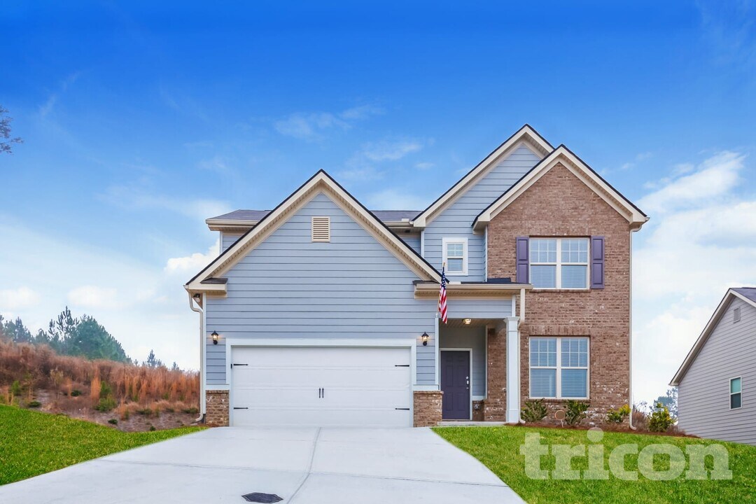 4872 Tower View Trail in Snellville, GA - Foto de edificio